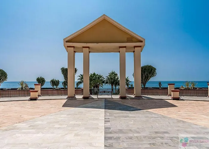 Апартаменты Oleholidays 604 Romana Junto Al Mar Марбелья